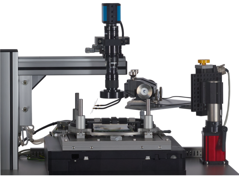 Precision positioning table with integrated sample card